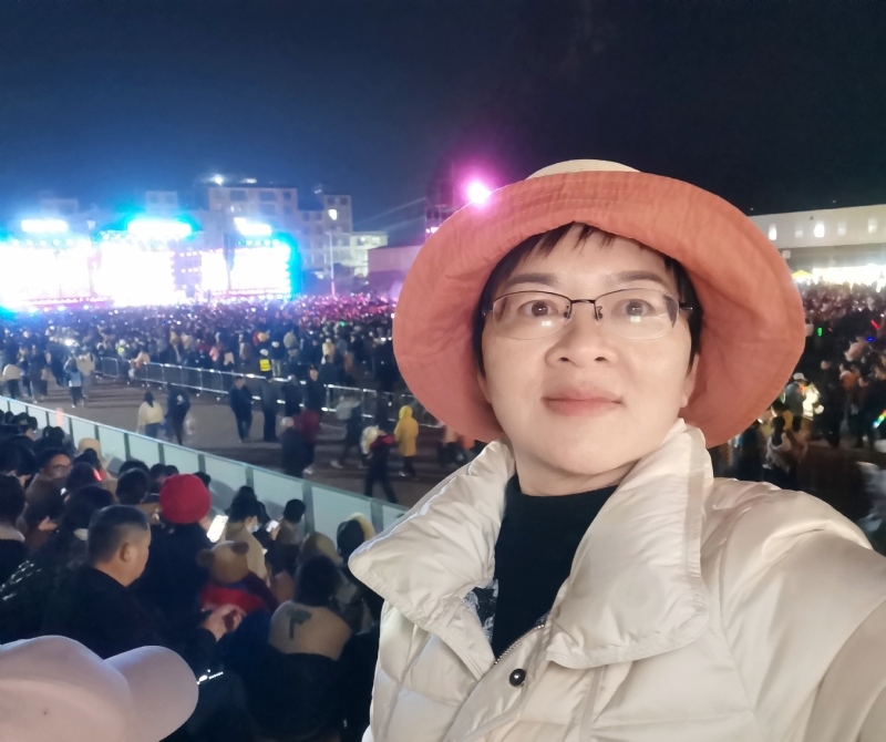 清欢渡己的第一张照片--河池闪婚服务中心